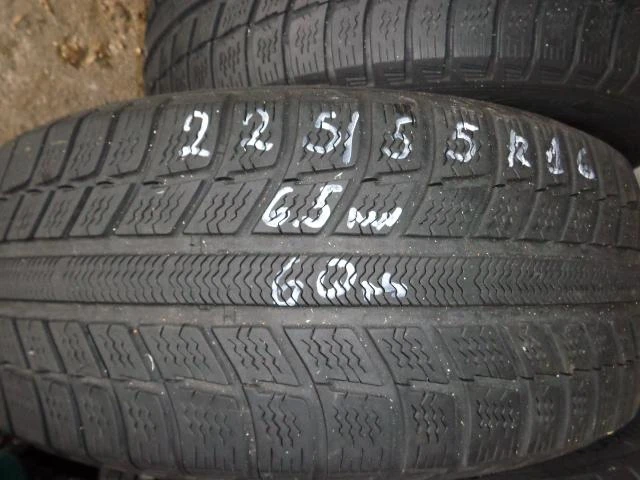 Гуми Всесезонни 225/55R16, снимка 5 - Гуми и джанти - 9721945