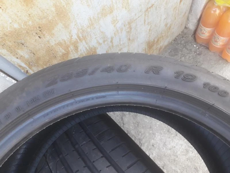 Гуми Летни 255/40R19, снимка 4 - Гуми и джанти - 25880579