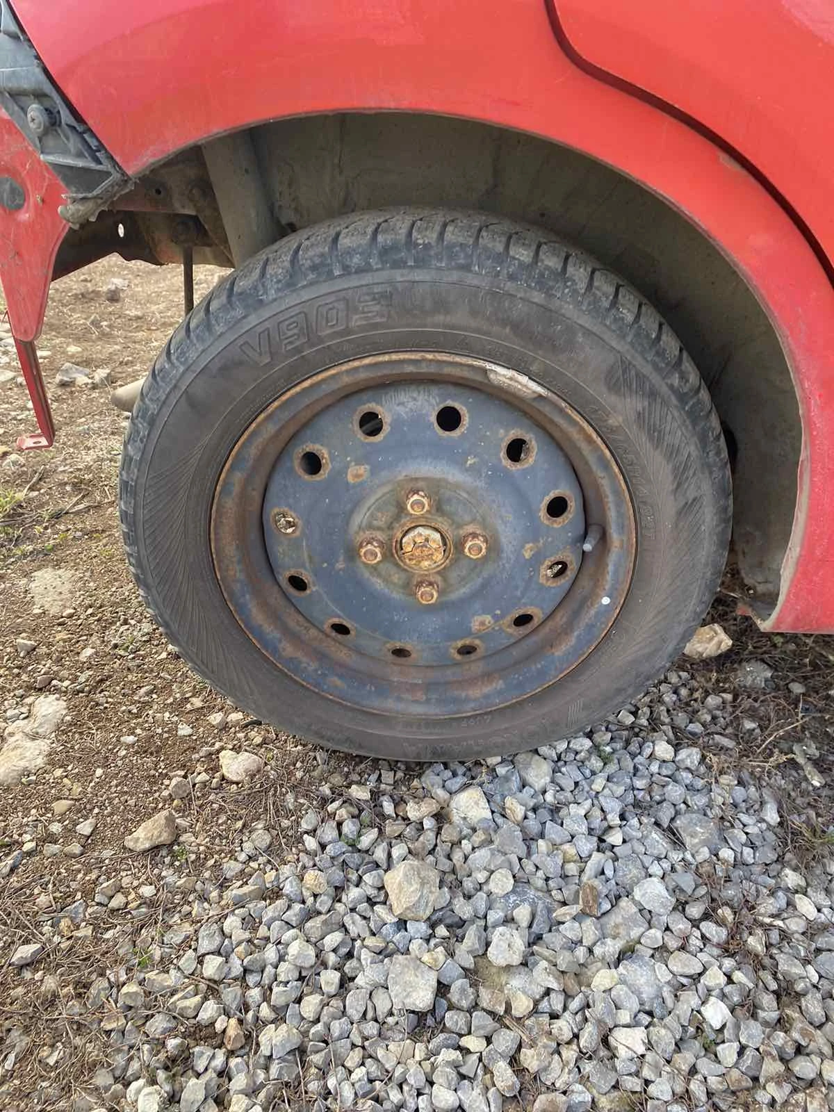    175/65R14  Daihatsu Sirion | Mobile.bg   4