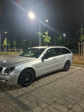 Mercedes-Benz C 180, снимка 4