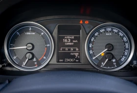Toyota Auris 2.0 D-4D С ГАРАНЦИЯ! ТОП! - 13500 лв. / 6902.44 € - 13425912 11
