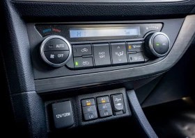 Toyota Auris 2.0 D-4D С ГАРАНЦИЯ! ТОП! - 13500 лв. / 6902.44 € - 13425912 10