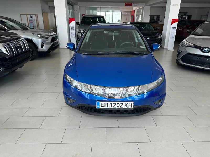 Honda Civic 1.8i - Автоматик, снимка 1 - Автомобили и джипове - 45510924