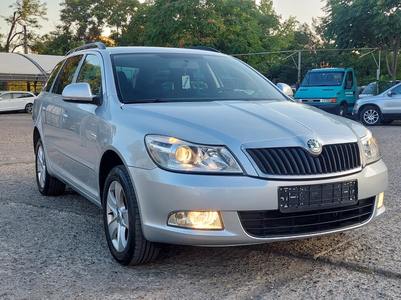 Skoda Octavia 1.6TDI 105hp * EURO 5 * КЛИМАТИК * , снимка 3 - Автомобили и джипове - 47136459