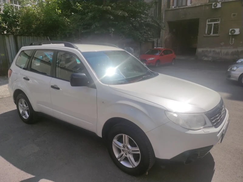 Subaru Forester 2.0i, 150 к.с., АВТОМАТИК, газова уредба , снимка 4 - Автомобили и джипове - 48952502