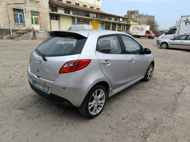 Mazda 2, снимка 4 - Автомобили и джипове - 47896208