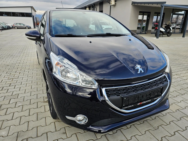 Peugeot 208 1.4 HDI, Нави, 2015г., снимка 2 - Автомобили и джипове - 49192544