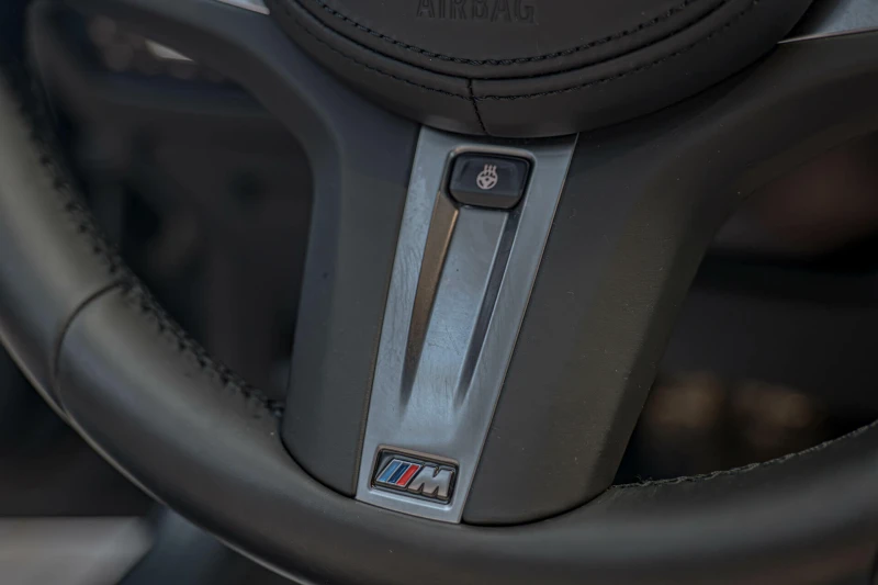 BMW 330 Sport/xDrive/Ambient/Камера/FullLed/Подгрев, снимка 14 - Автомобили и джипове - 50641390