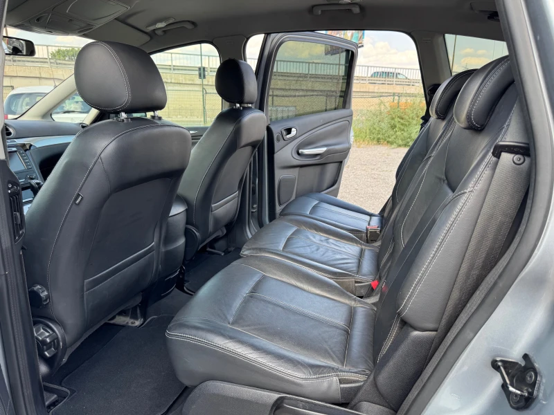 Ford S-Max АВТОМАТИК-КОЖА-НАВИГАЦИЯ-КСЕНОН* , снимка 13 - Автомобили и джипове - 51652911
