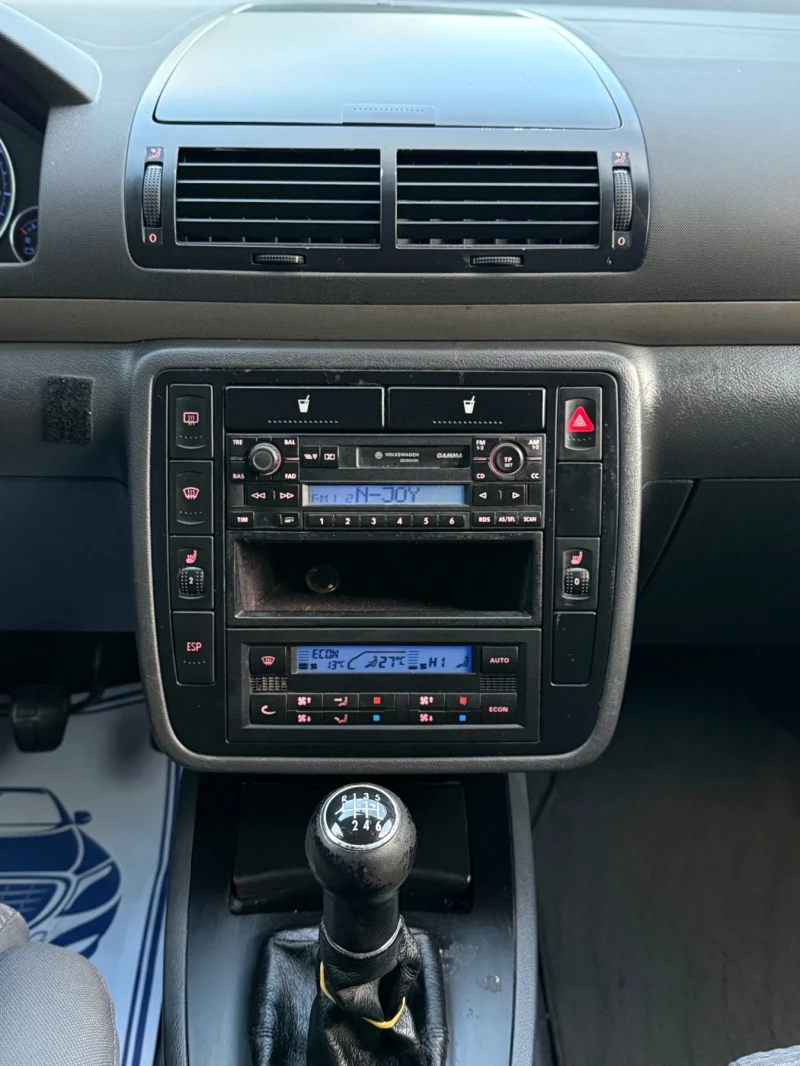 VW Sharan 1.9 TDI/ 116к.с. , снимка 11 - Автомобили и джипове - 52121411