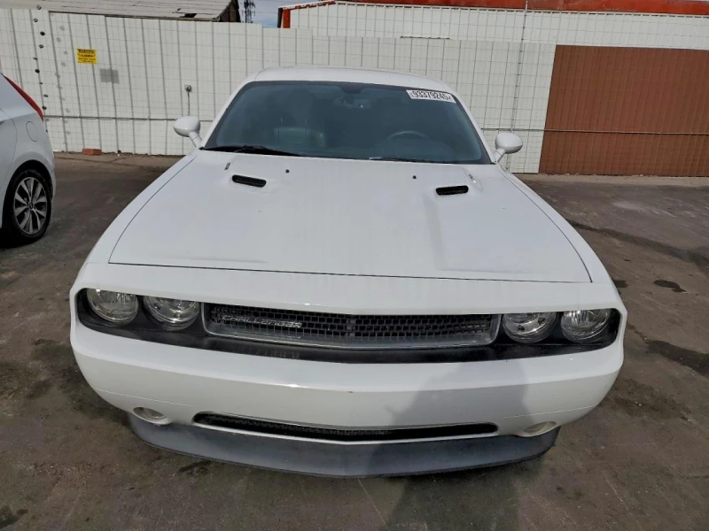 Dodge Challenger R/T* 5.7L HEMI V8* , снимка 2 - Автомобили и джипове - 52710726