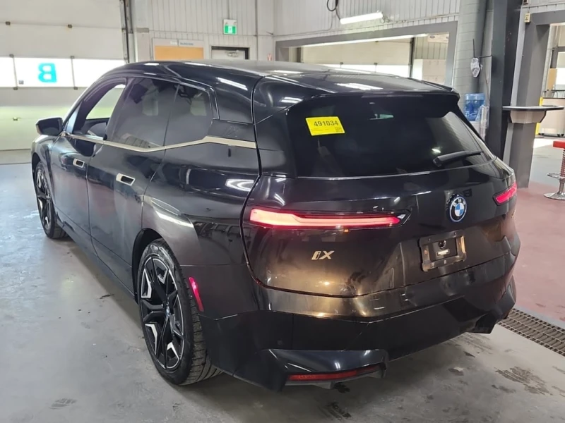 BMW iX * XDRIVE50 * CARFAX * БЕЗ ПЪРВОНАЧАЛНА ВНОСКА, снимка 4 - Автомобили и джипове - 52916616