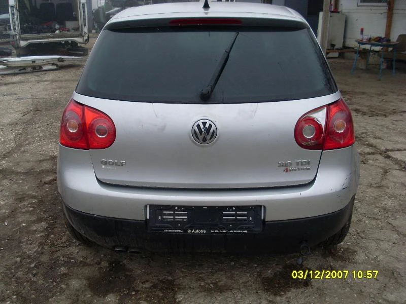 VW Golf 1.6 i,2.0 tdi, снимка 14 - Автомобили и джипове - 9213980