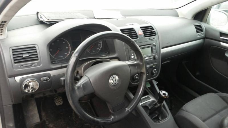 VW Golf 1.6 i,2.0 tdi, снимка 13 - Автомобили и джипове - 9213980