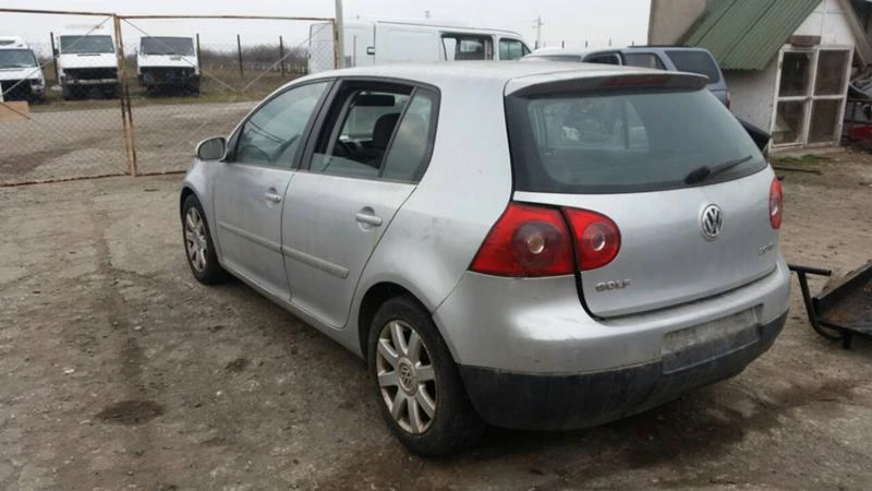 VW Golf 1.6 i,2.0 tdi - изображение 9