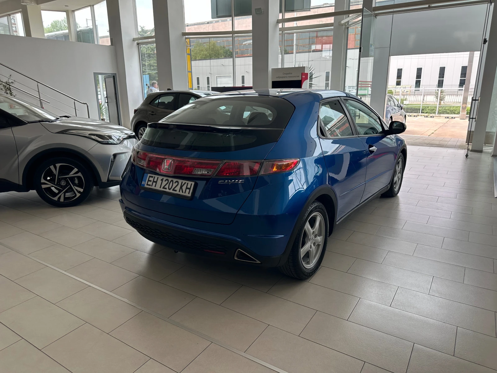 Honda Civic 1.8i - Автоматик - изображение 6