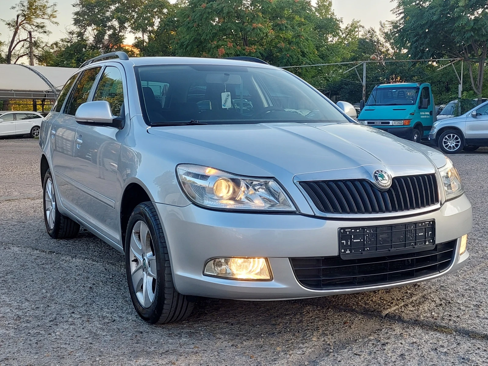 Skoda Octavia 1.6TDI 105hp * EURO 5 * КЛИМАТИК *  - изображение 3