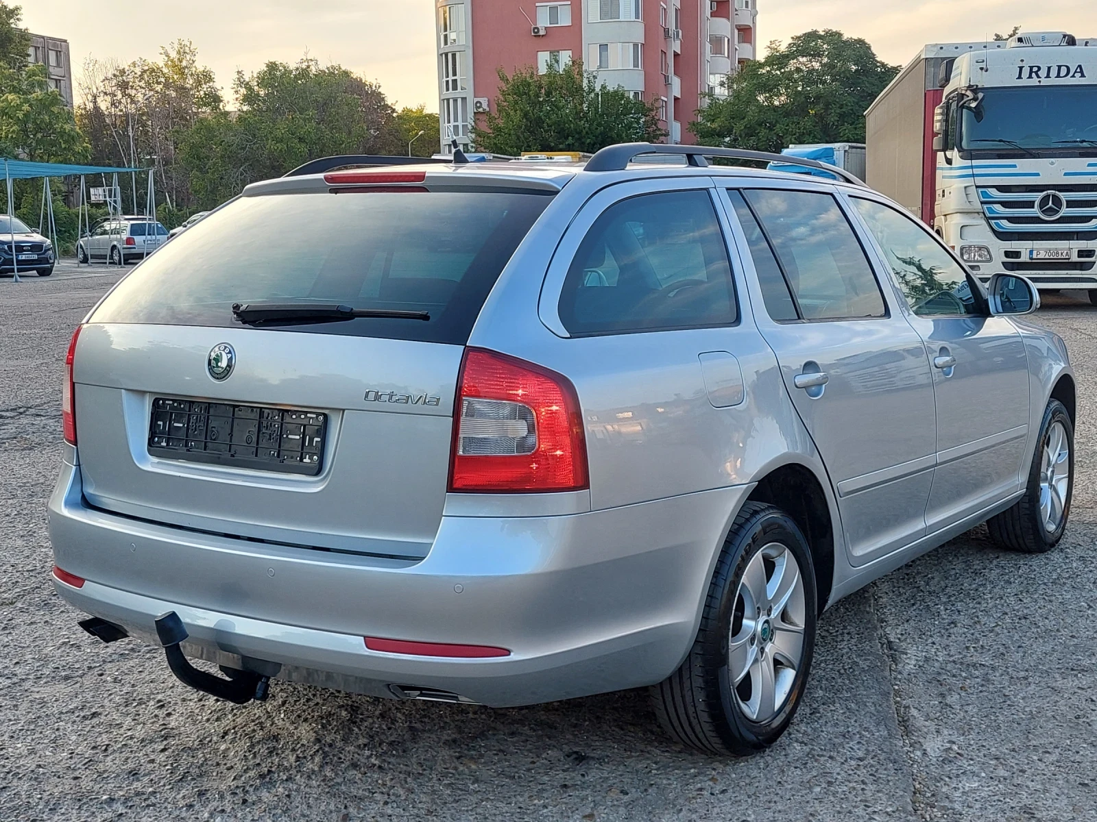 Skoda Octavia 1.6TDI 105hp * EURO 5 * КЛИМАТИК *  - изображение 8