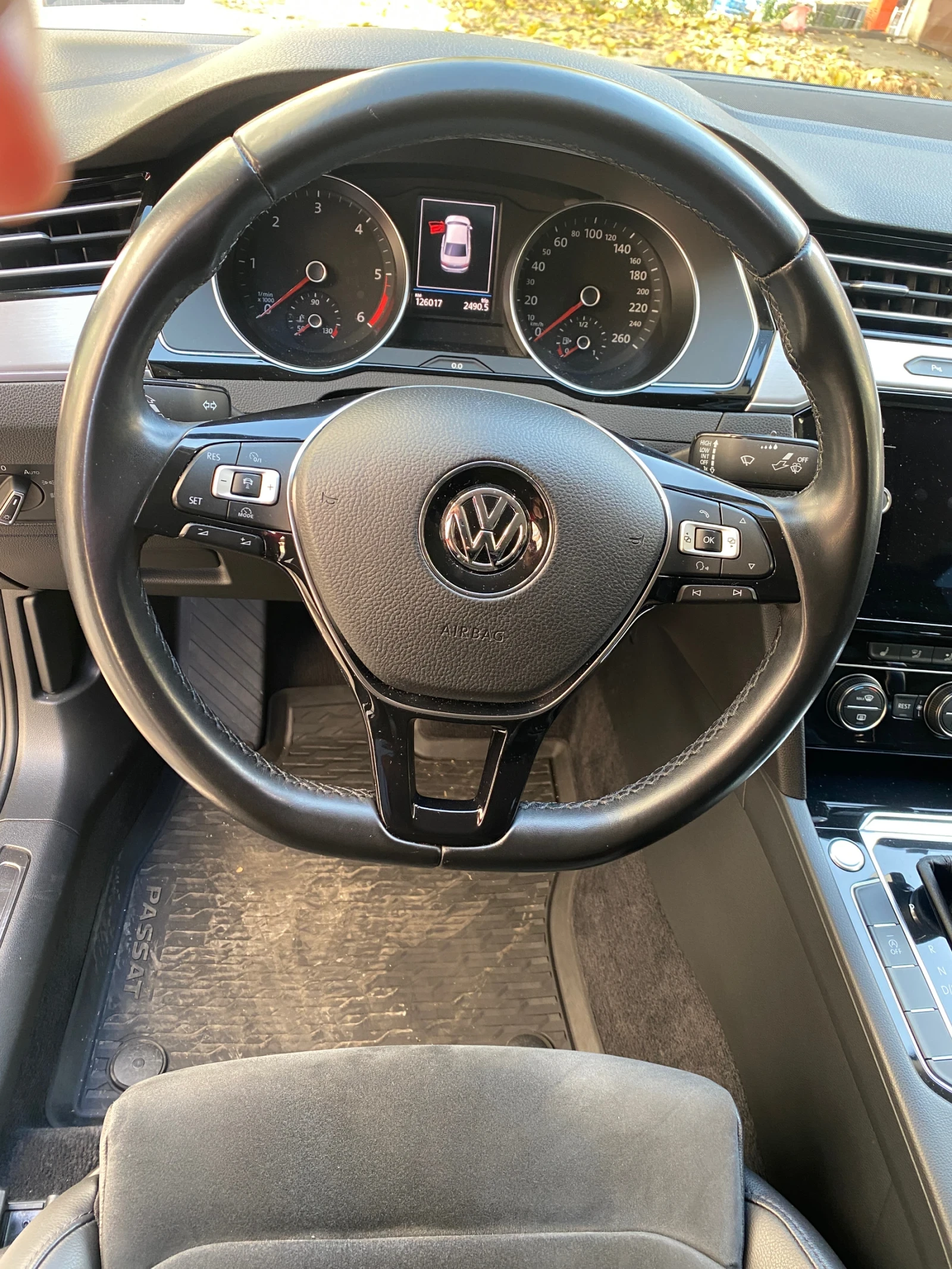 VW Passat  - изображение 7