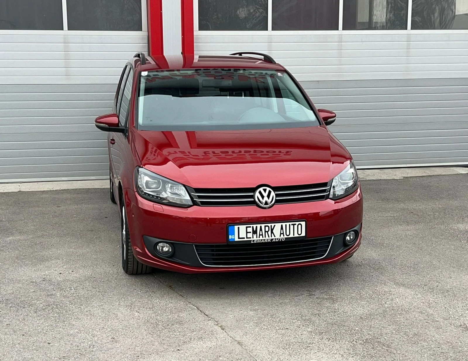 VW Touran 1.6TDI HIGHLINE NAVI KLIMATRONIK 6-СКОРОСТИ!!! - [1] 