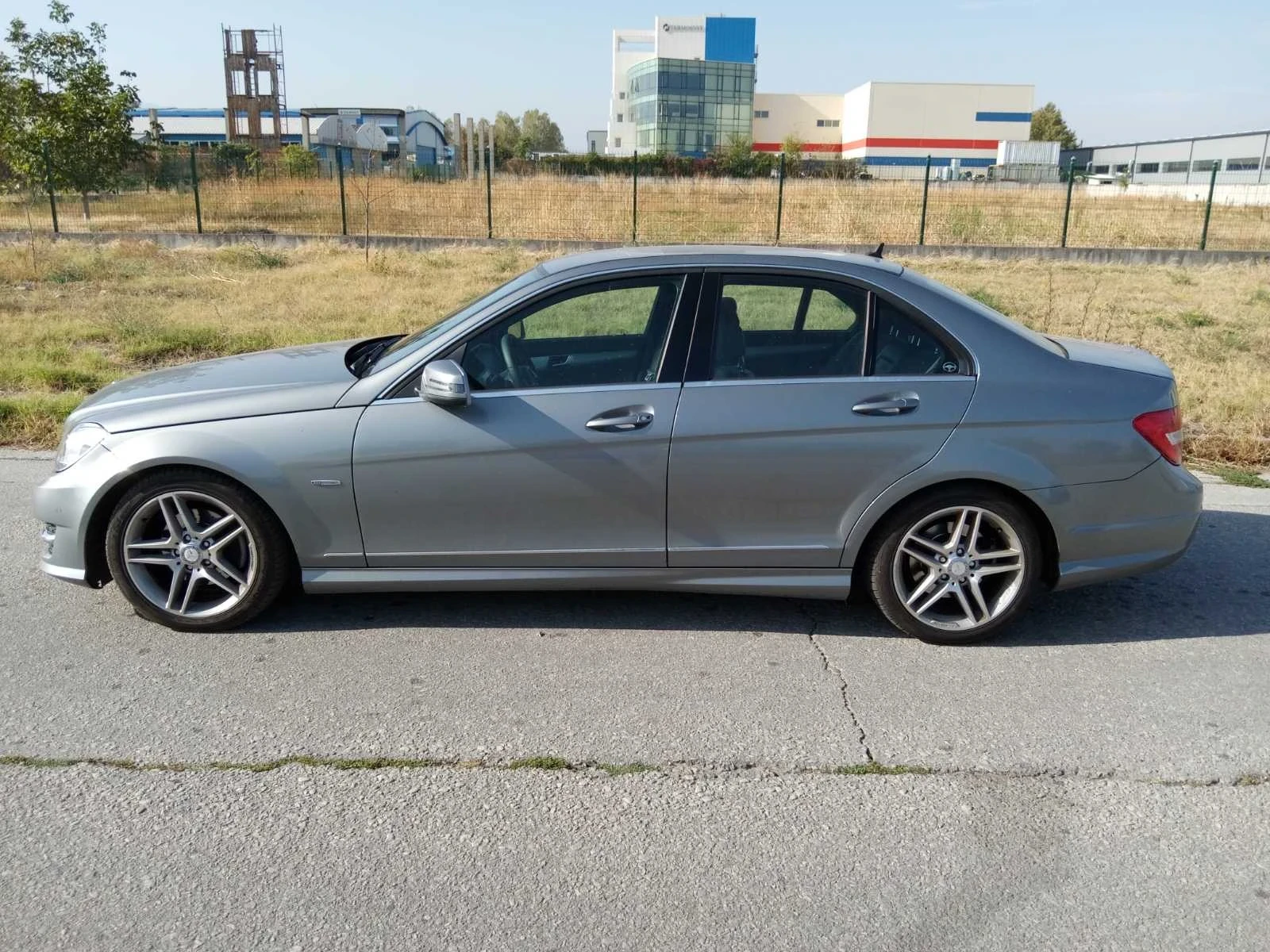 Mercedes-Benz C 180 2.2CDI - изображение 4