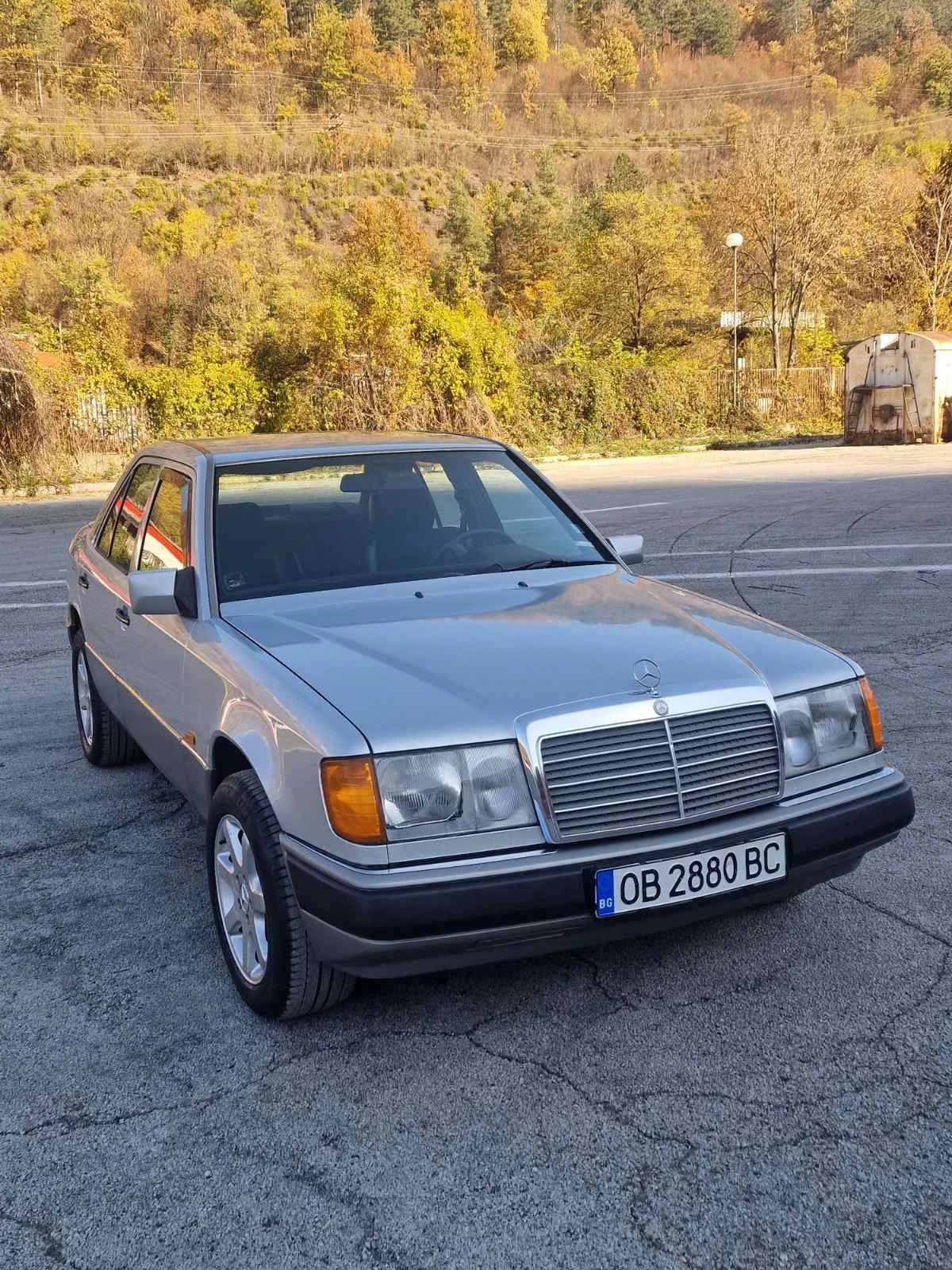 Mercedes-Benz 124 200Е - изображение 3