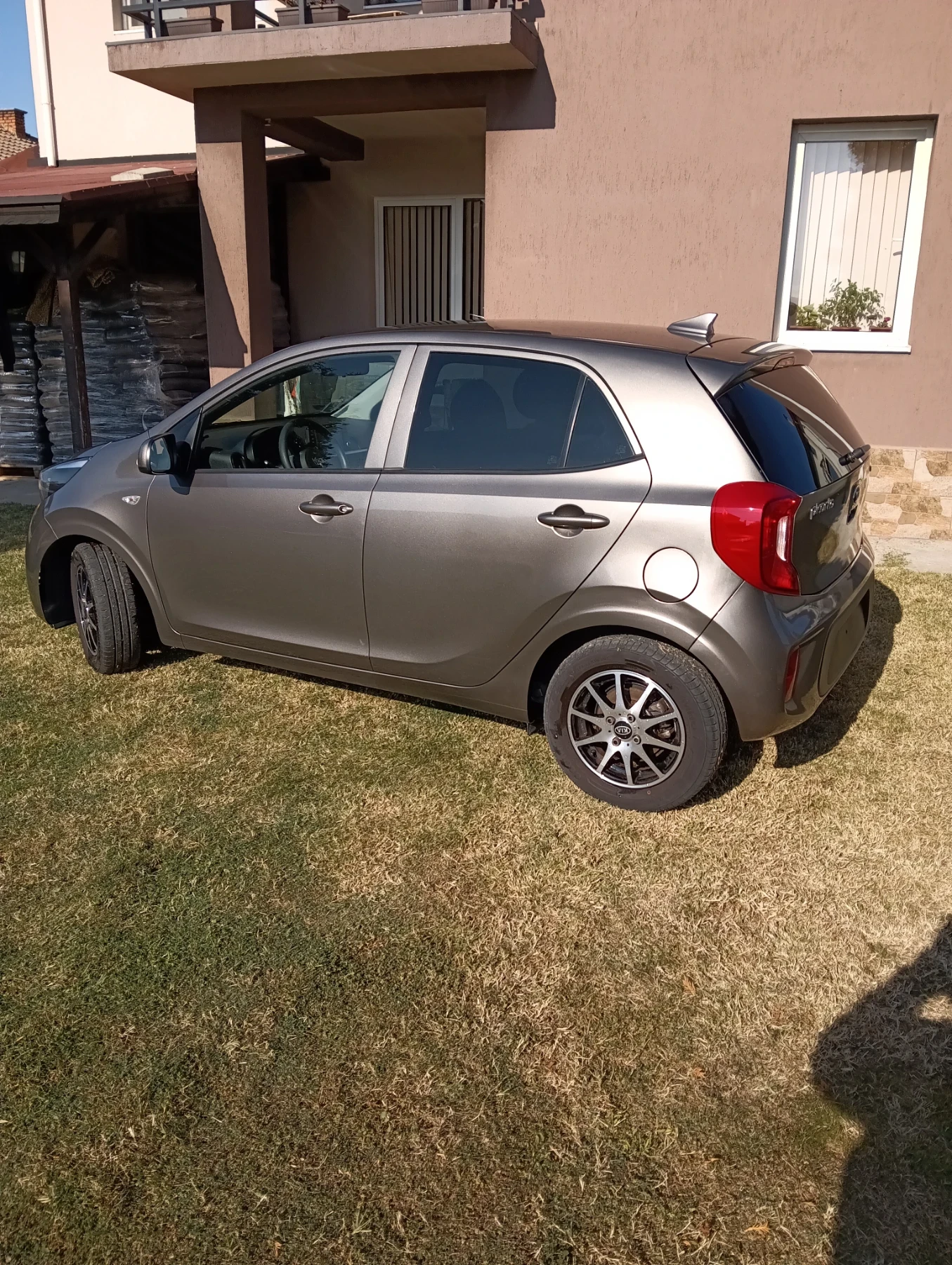 Kia Picanto 1.0ГАЗ КАТО НОВА - изображение 6