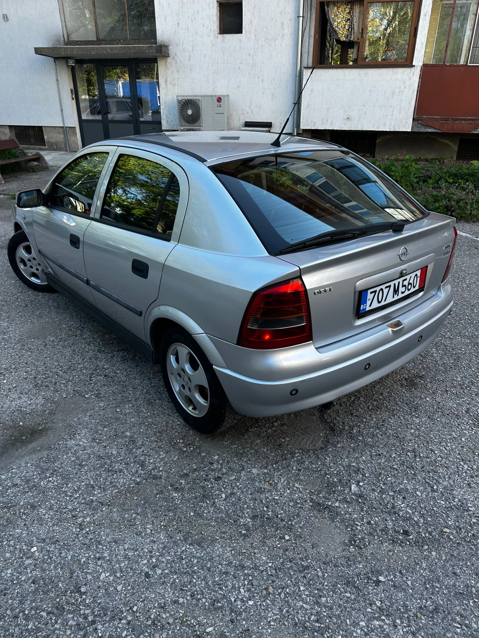 Opel Astra 2.0DTI 16V 101hp - изображение 4