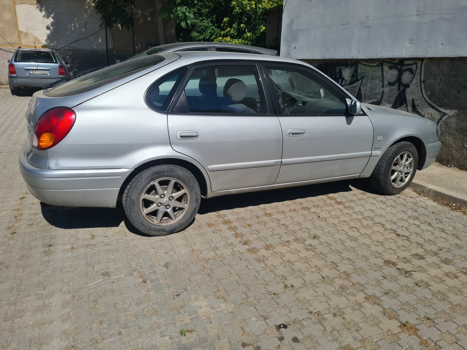 Toyota Corolla 1.6 - изображение 2