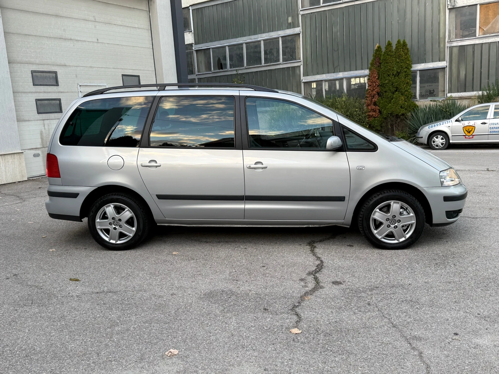 VW Sharan 1.9 TDI/ 116к.с.  - изображение 3