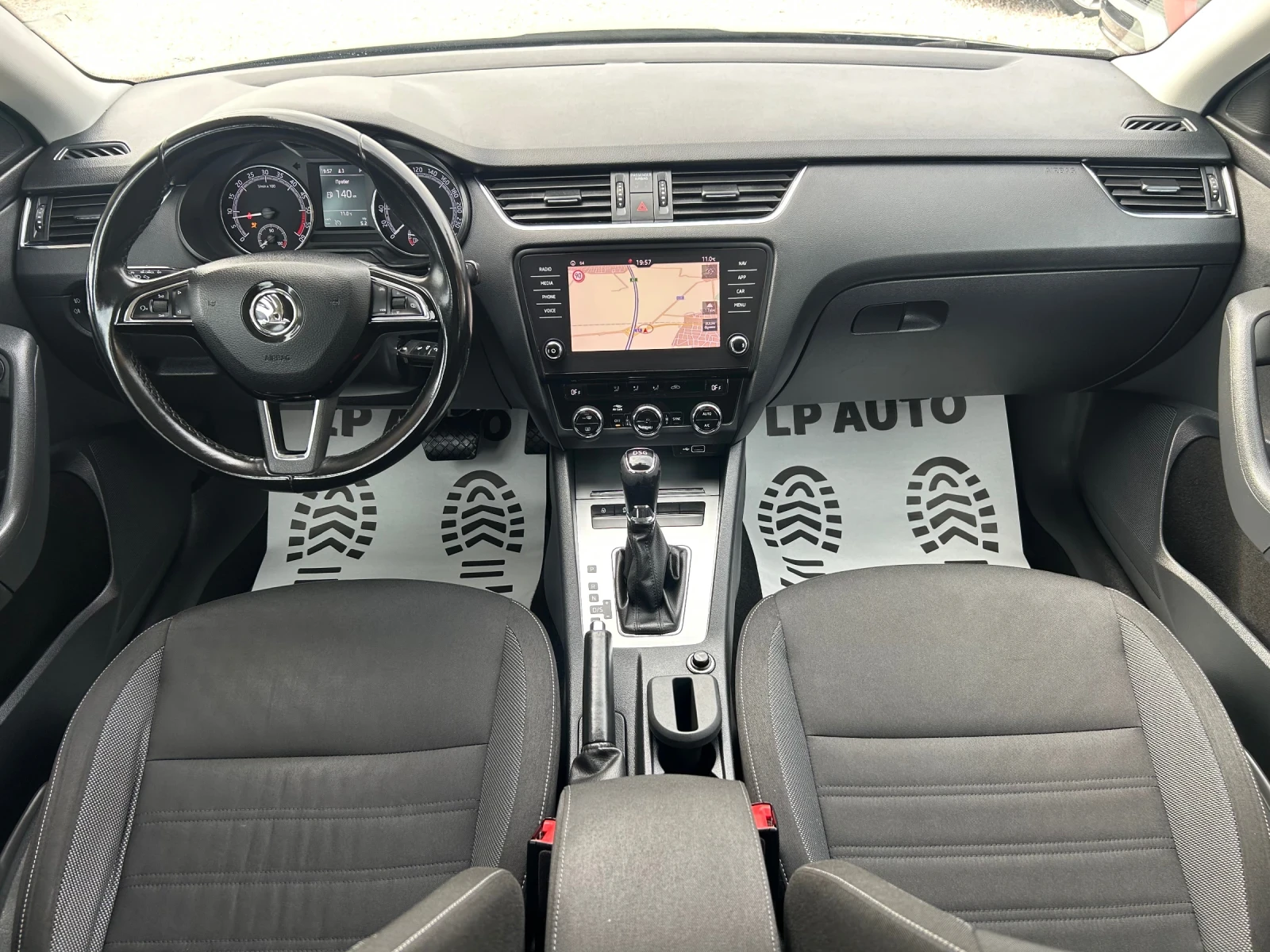 Skoda Octavia * 1.6* TDI* 110�.�* AUTOMAT* NAVI*  | Mobile.bg � ����������� 8