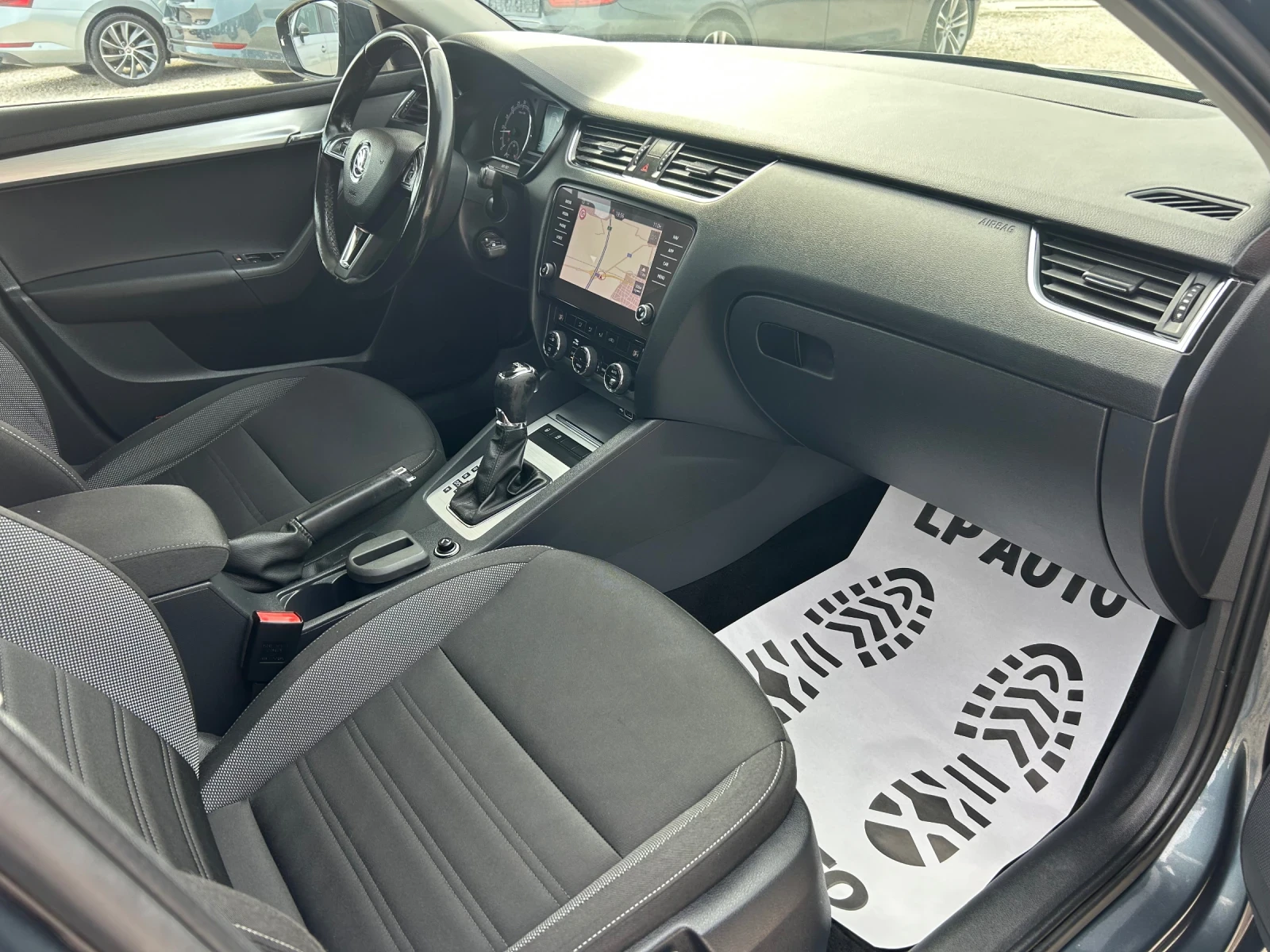 Skoda Octavia * 1.6* TDI* 110�.�* AUTOMAT* NAVI*  | Mobile.bg � ����������� 7