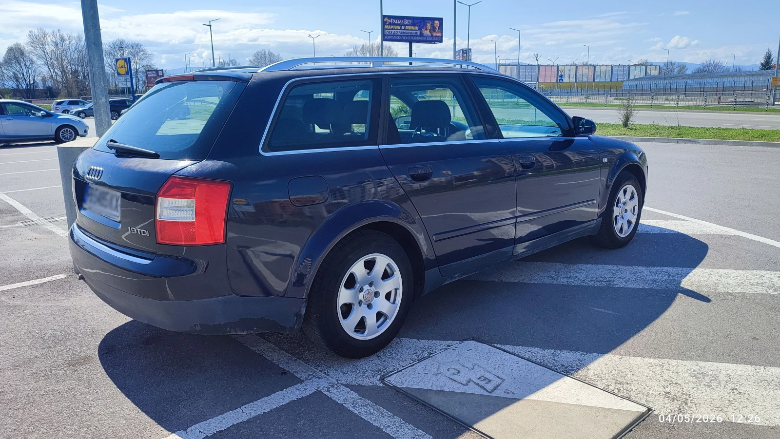 Audi A4 1.9, снимка 2 - Автомобили и джипове - 54115376