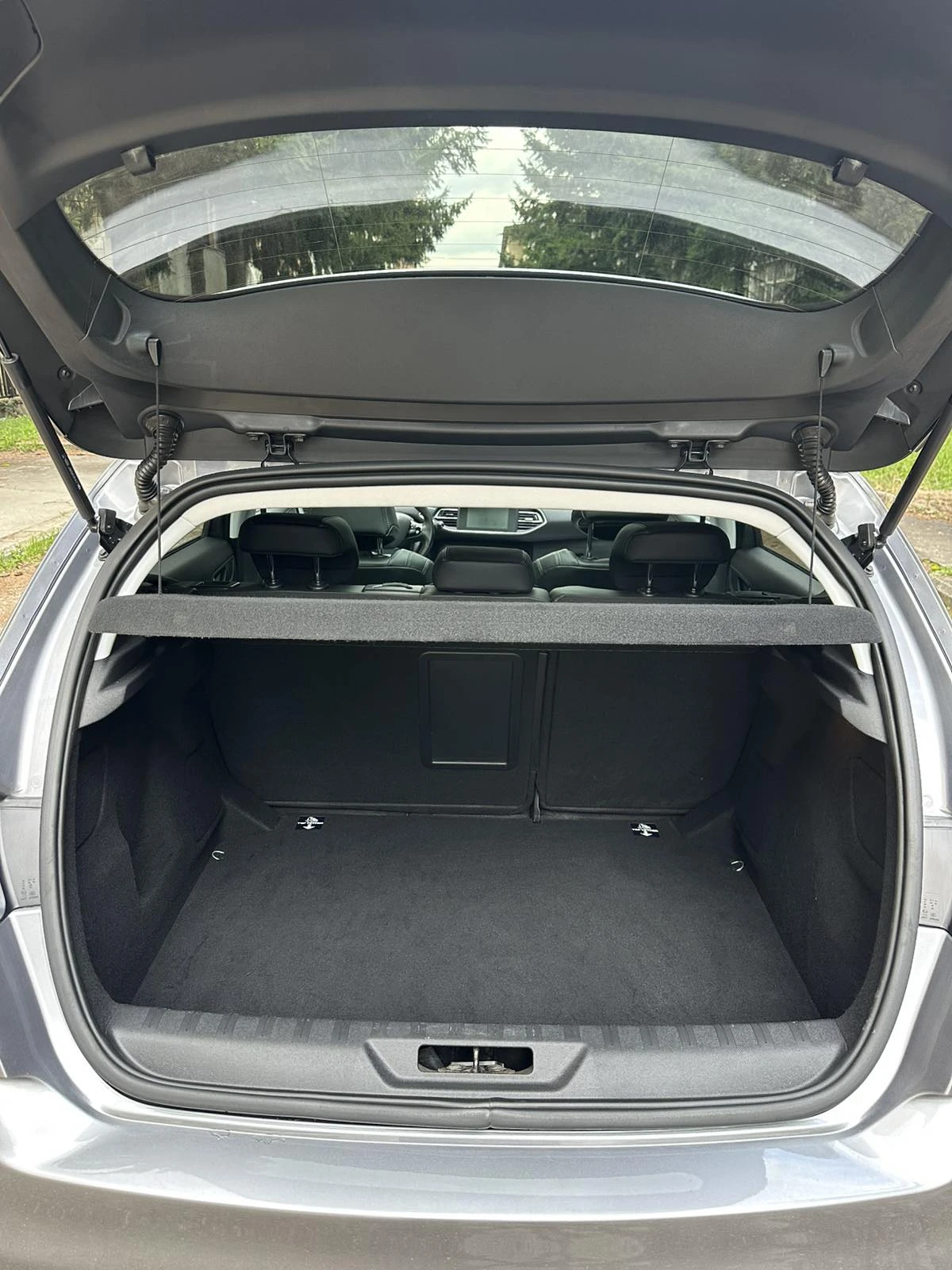 Peugeot 308 1.6HDi* ПАНОРАМА, снимка 7 - Автомобили и джипове - 54193936