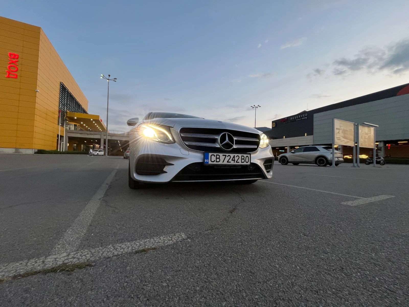 Mercedes-Benz E 300 W213, снимка 7 - Автомобили и джипове - 54484213
