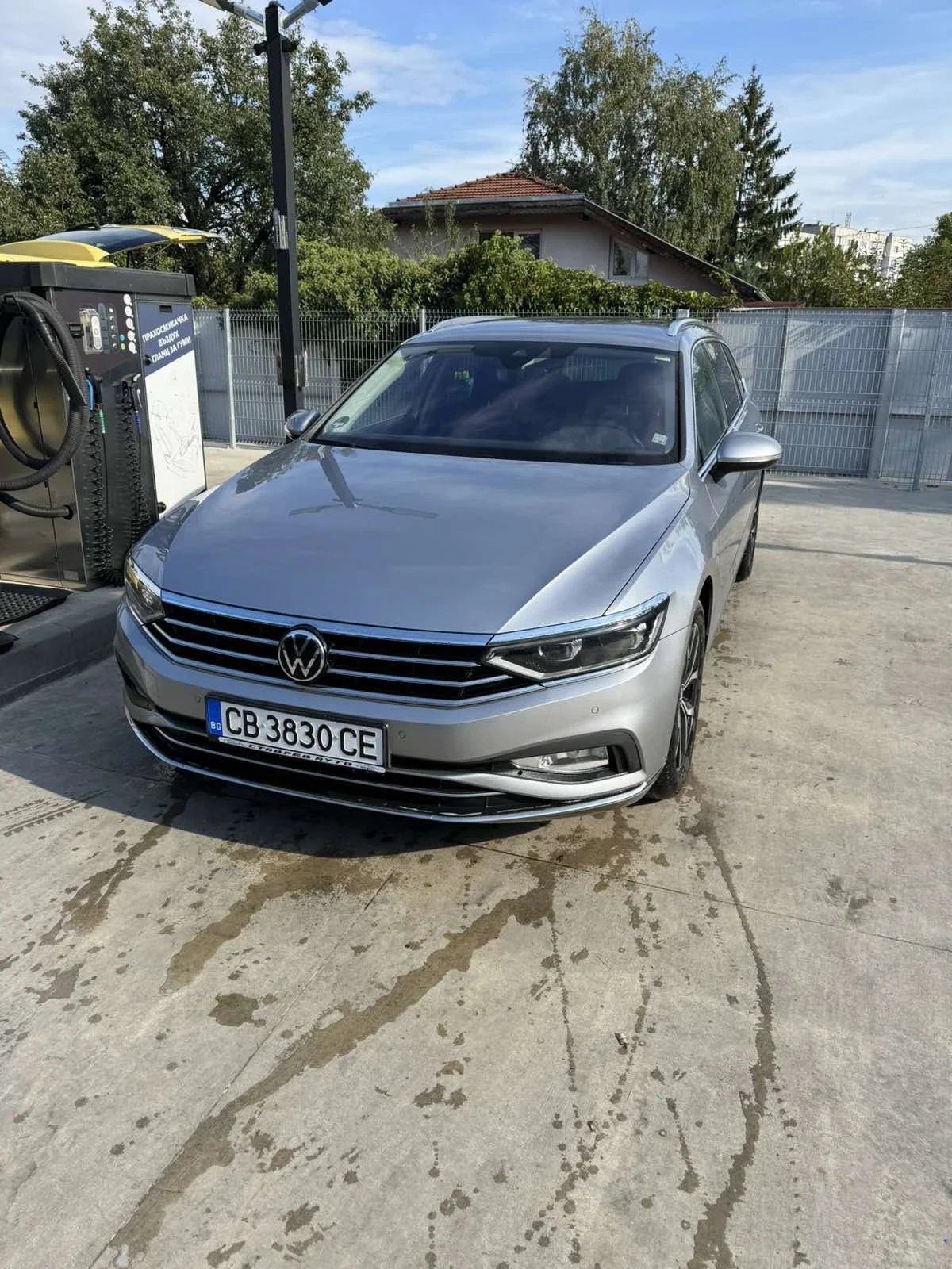 VW Passat