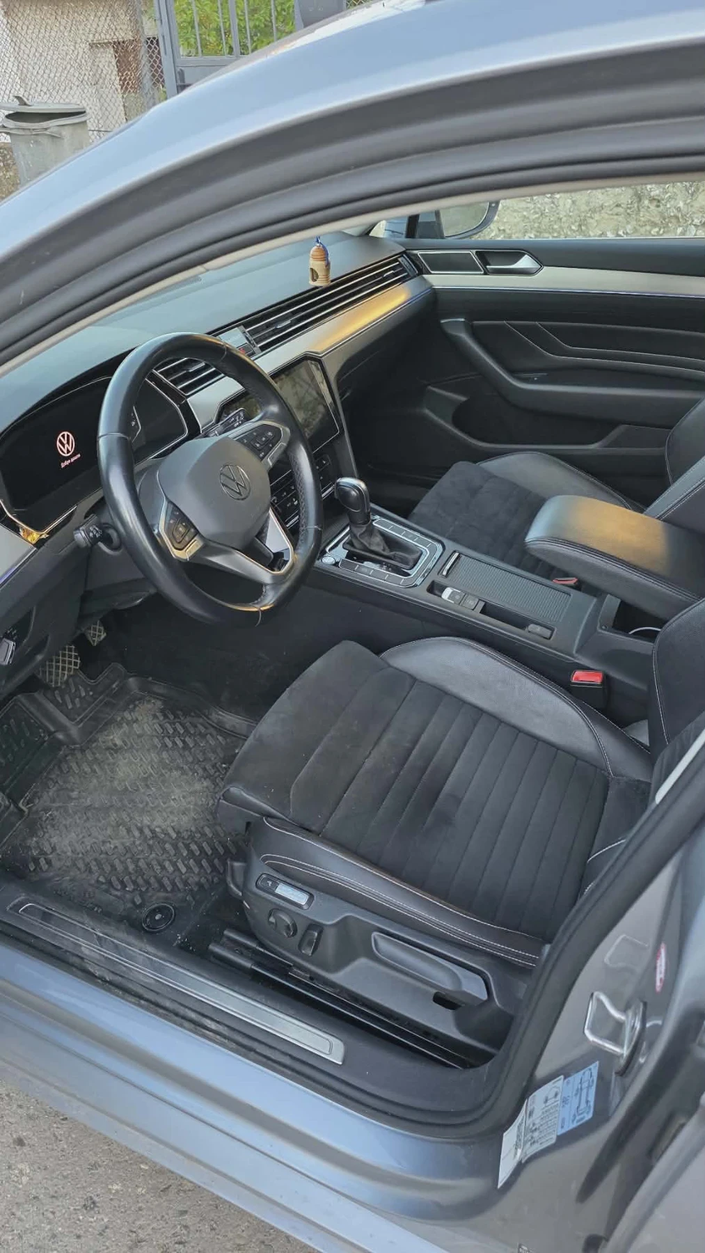 VW Passat, снимка 4 - Автомобили и джипове - 54555975