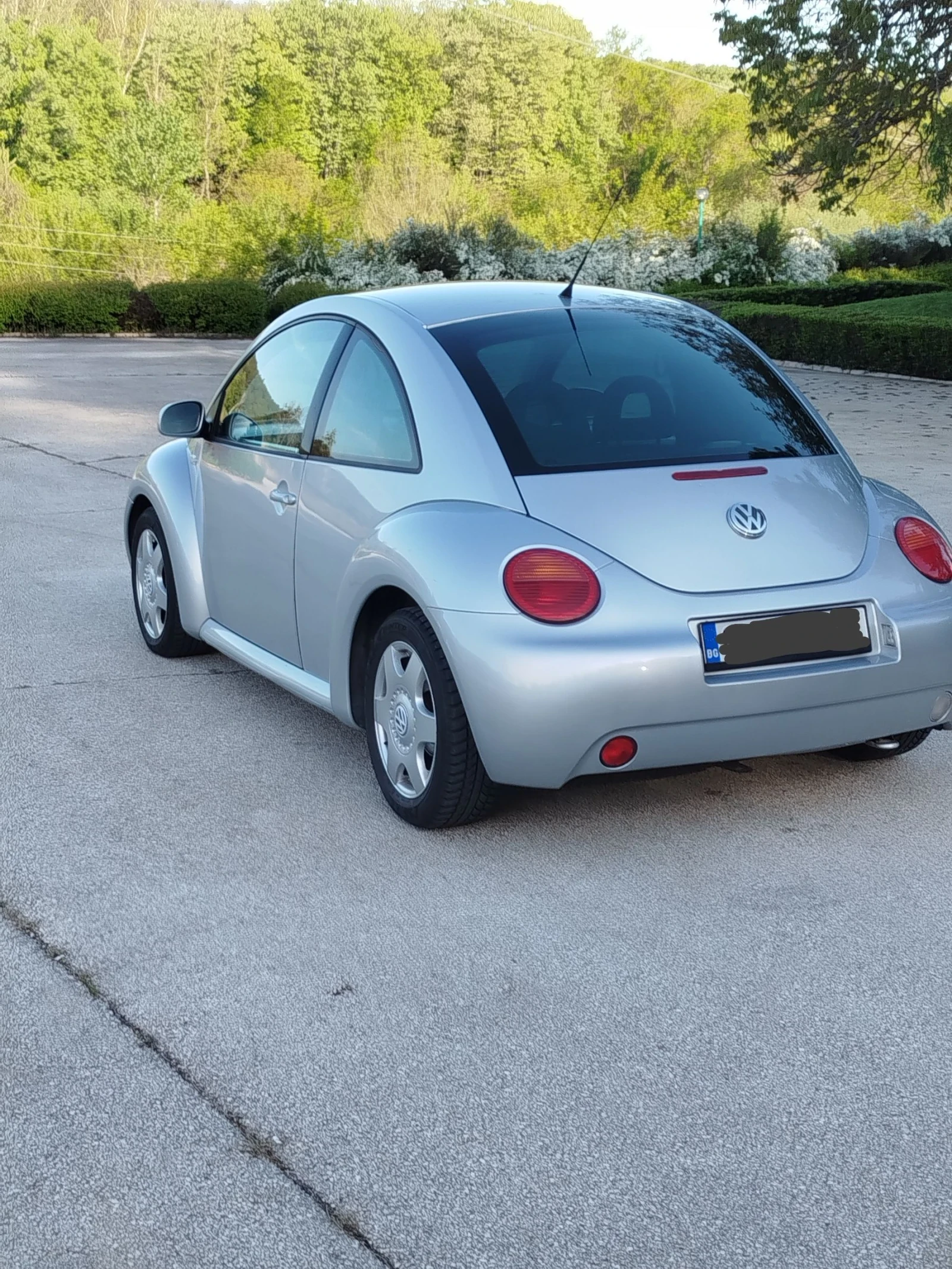 VW Beetle 1.9 tdi, снимка 6 - Автомобили и джипове - 54583442