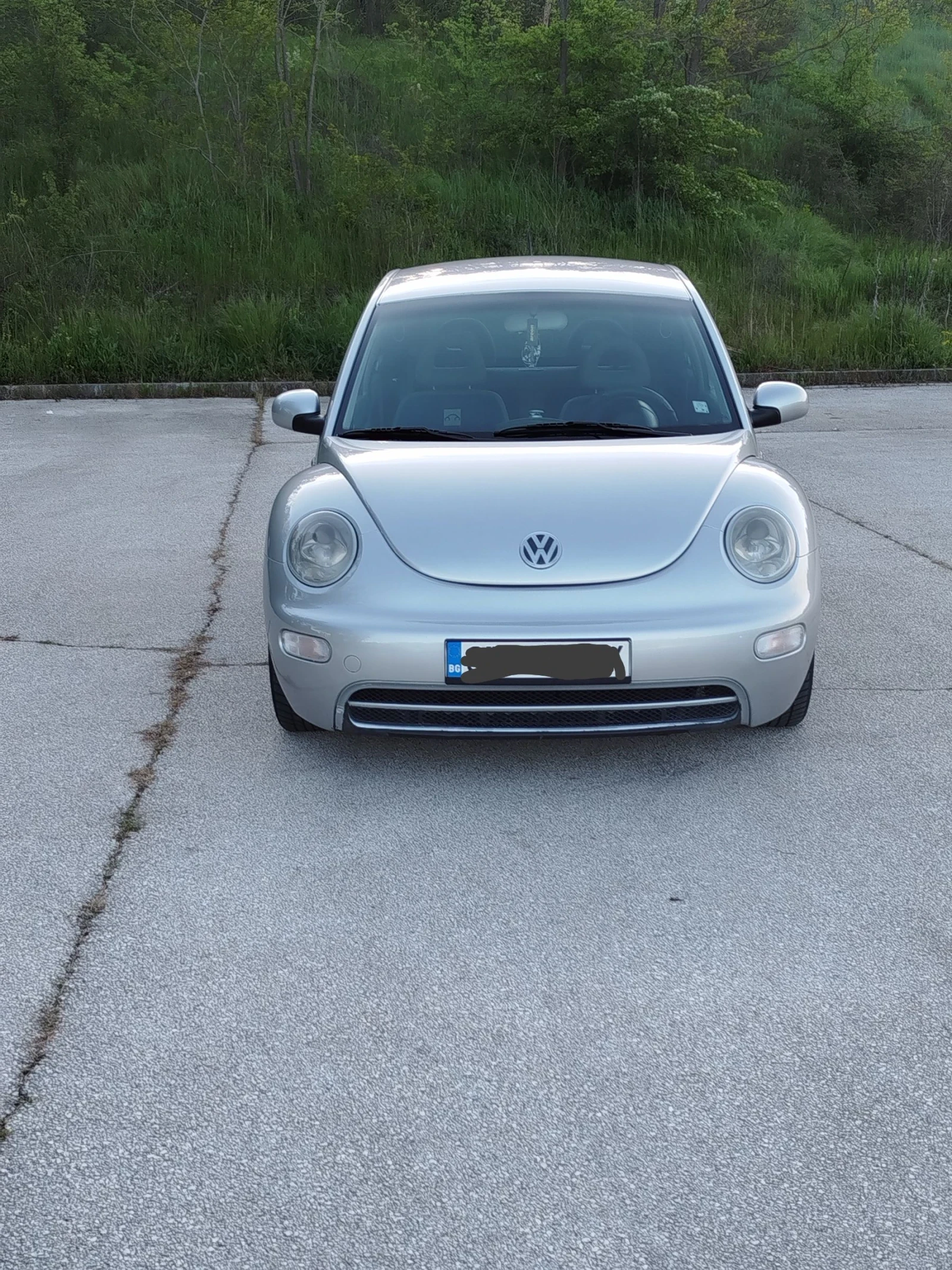 VW Beetle 1.9 tdi, снимка 2 - Автомобили и джипове - 54583442