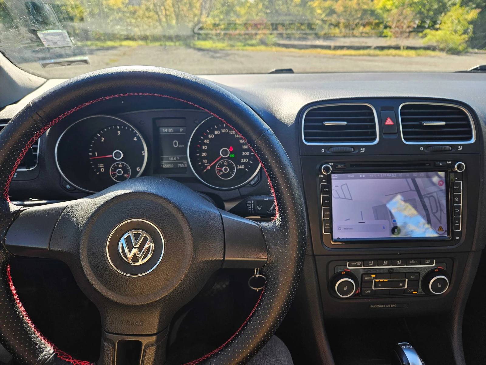 VW Golf, снимка 11 - Автомобили и джипове - 54701173