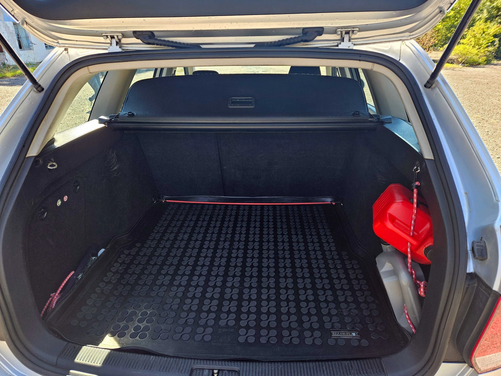 VW Golf, снимка 7 - Автомобили и джипове - 54701173