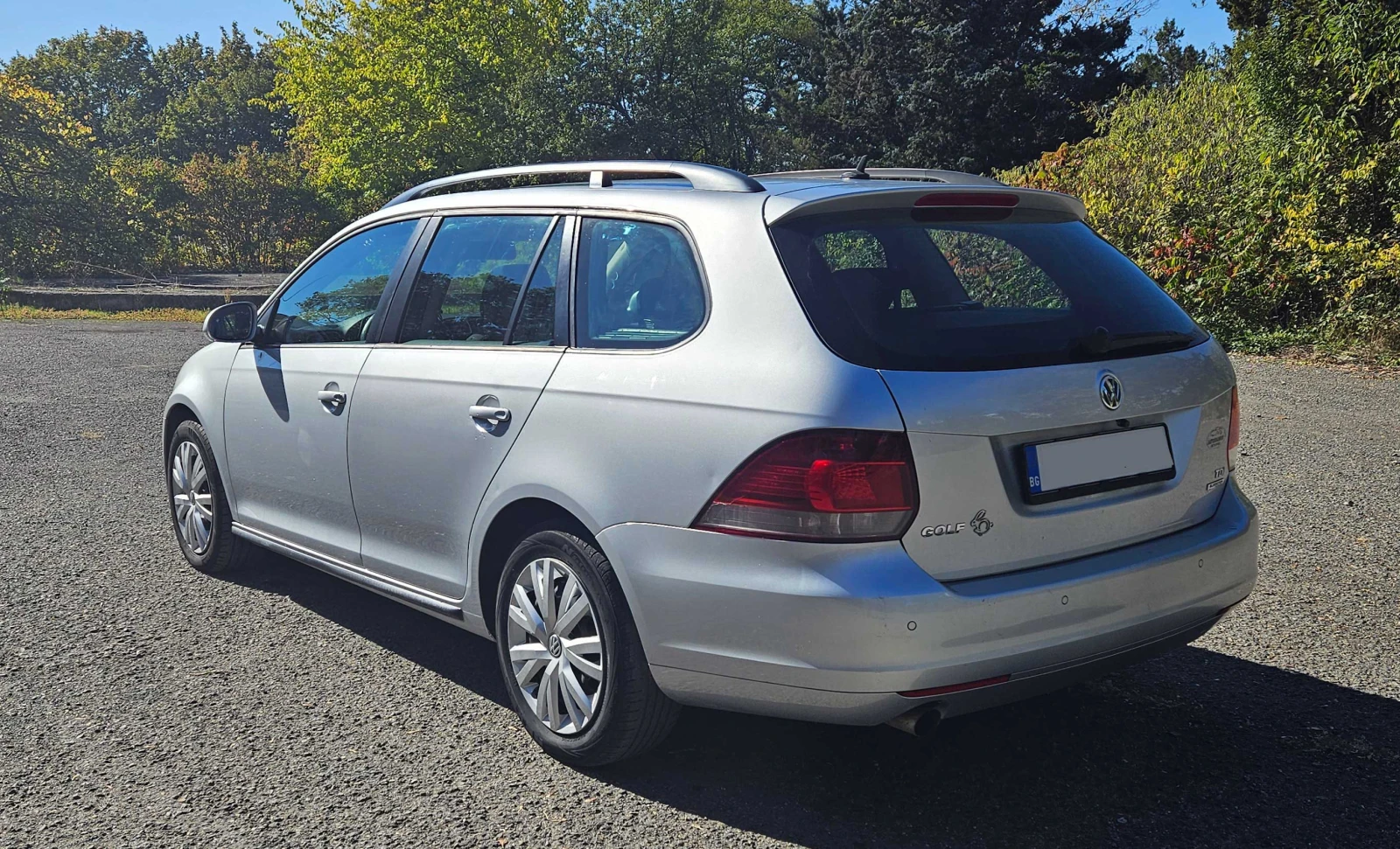 VW Golf, снимка 5 - Автомобили и джипове - 54701173