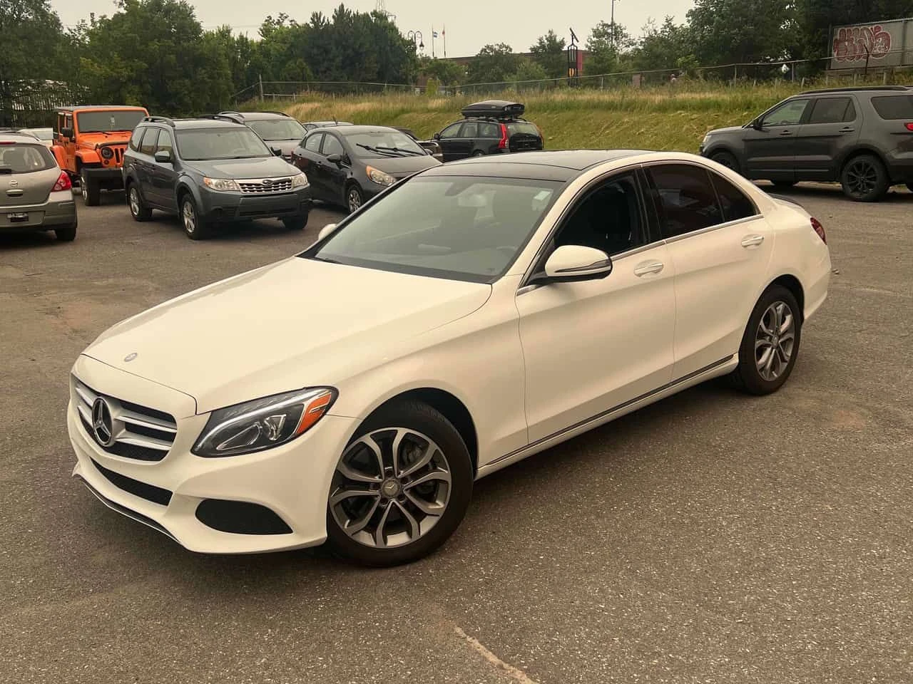 Mercedes-Benz C 300 * CARFAX * ОПЦИЯ ЗА ФИНАНСИРАНЕ 