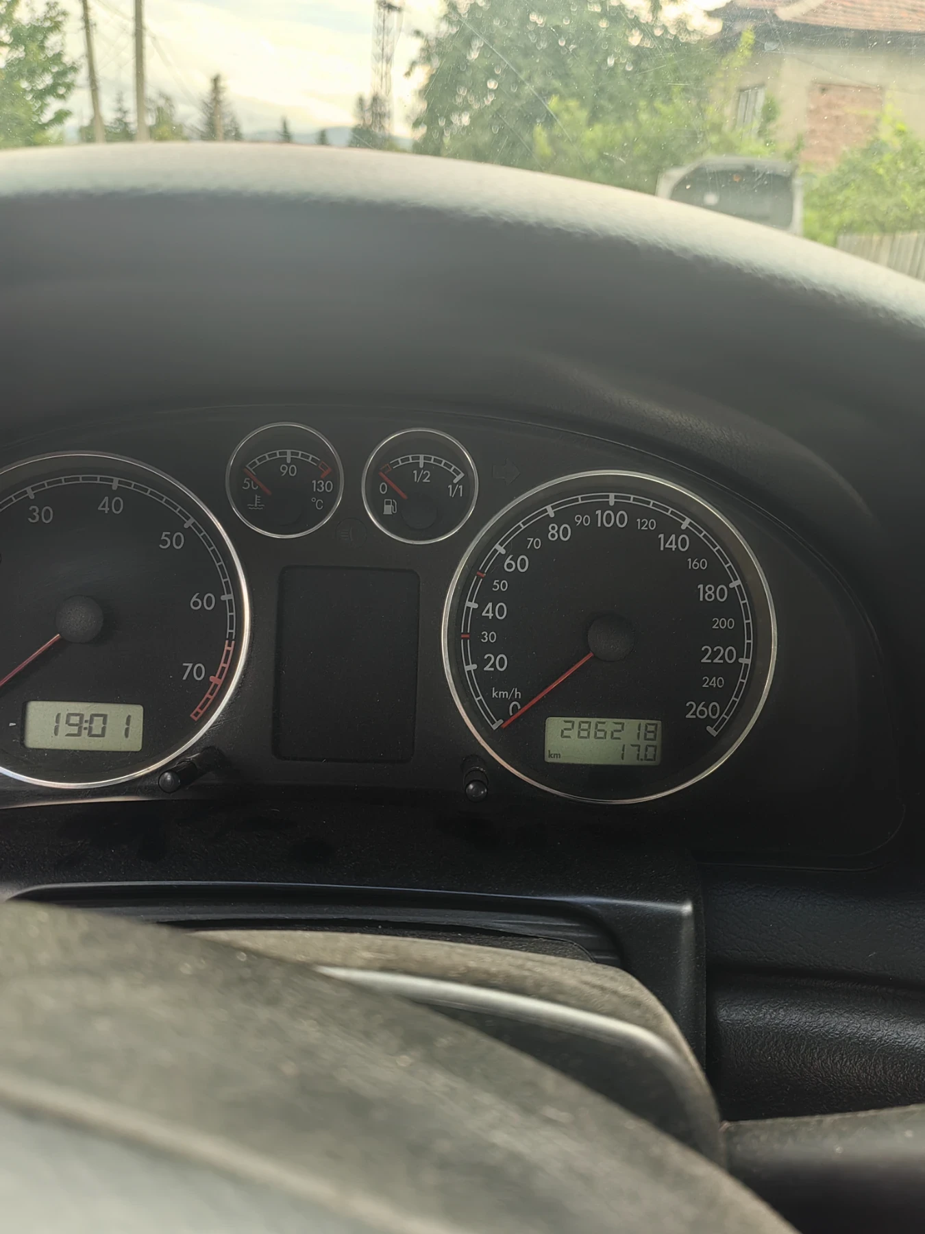 VW Passat, снимка 5 - Автомобили и джипове - 55507619