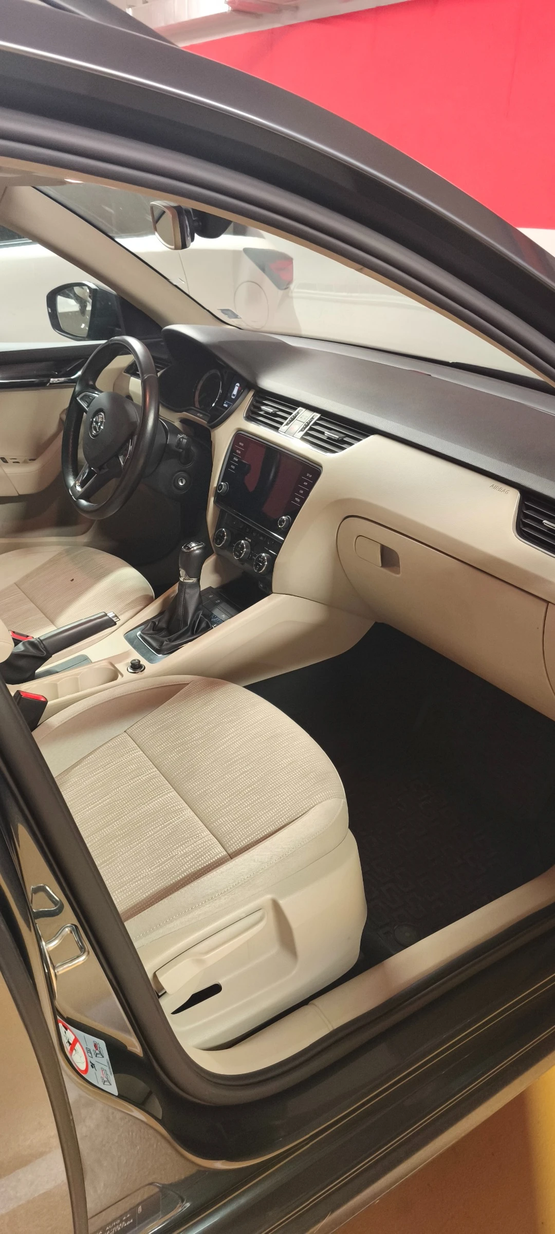 Skoda Octavia, снимка 3 - Автомобили и джипове - 55512598