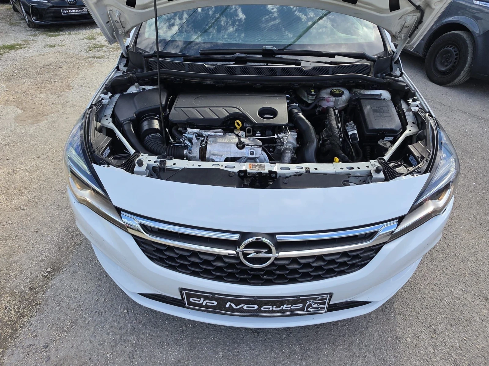 Opel Astra 1.6CDTI* Lane assist* ������* ������� | Mobile.bg � ����������� 13