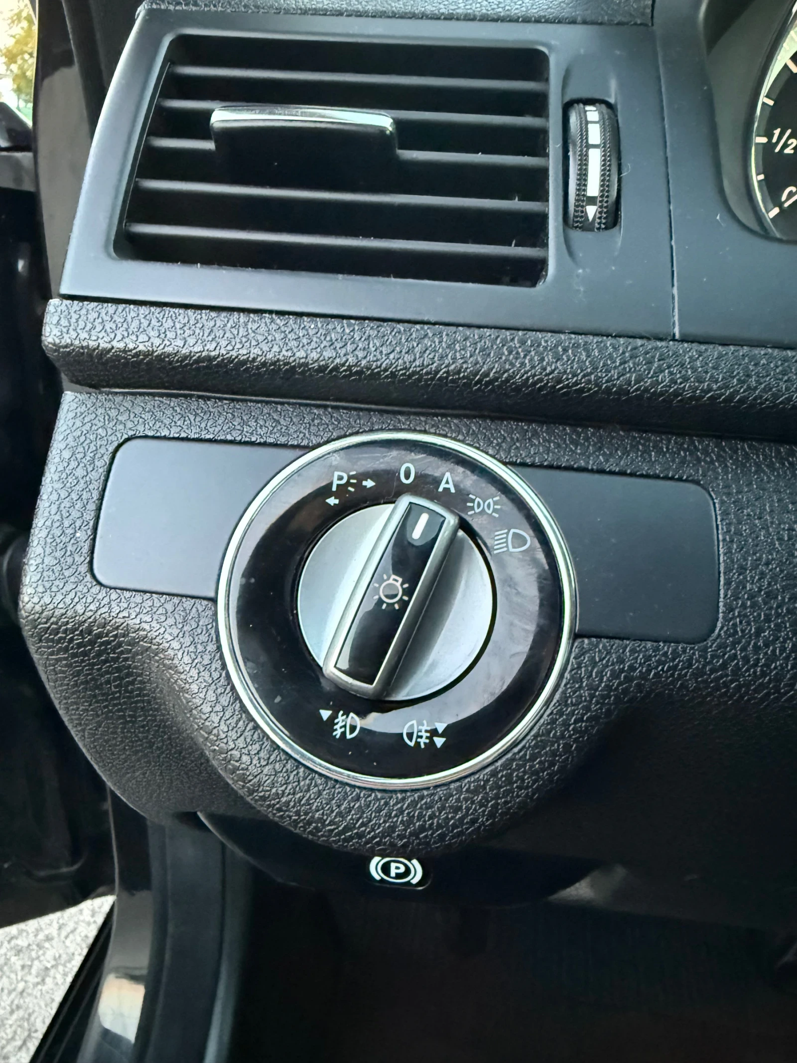 Mercedes-Benz C 350, снимка 13 - Автомобили и джипове - 56600915