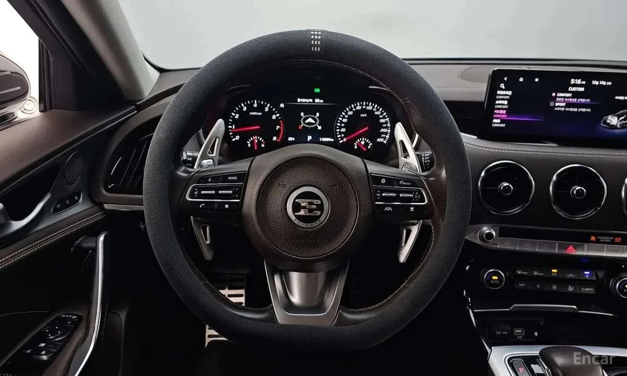 Kia Stinger, снимка 8 - Автомобили и джипове - 56726839