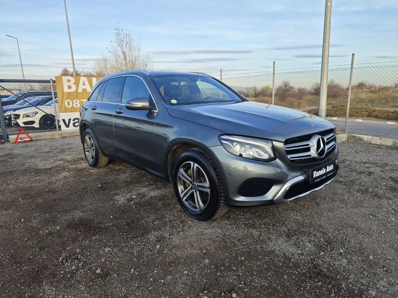 Mercedes-Benz GLC 250 EXCLUSIVE , снимка 3 - Автомобили и джипове - 48030803