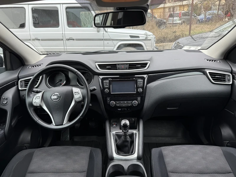 Nissan Qashqai 1.2 DiG-T (115 кс) Acenta/Камера/Нави/Подгрев/EU5, снимка 10 - Автомобили и джипове - 49454400